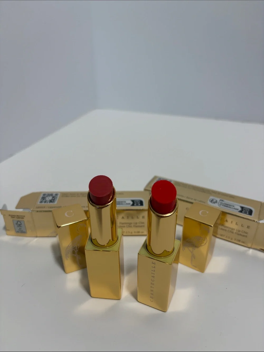 2 Chantecaille flamingo Lip chic guava & Stella new